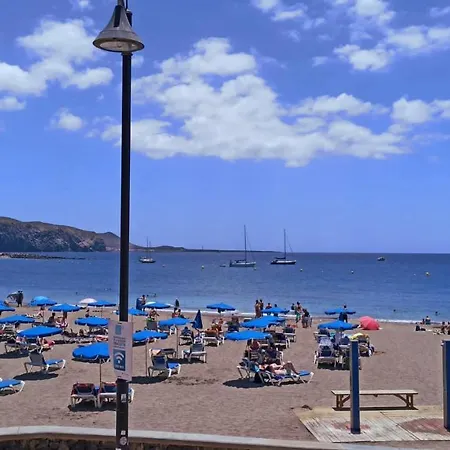 Azahara Playa Vistas - - Playa De Americas アパート *
