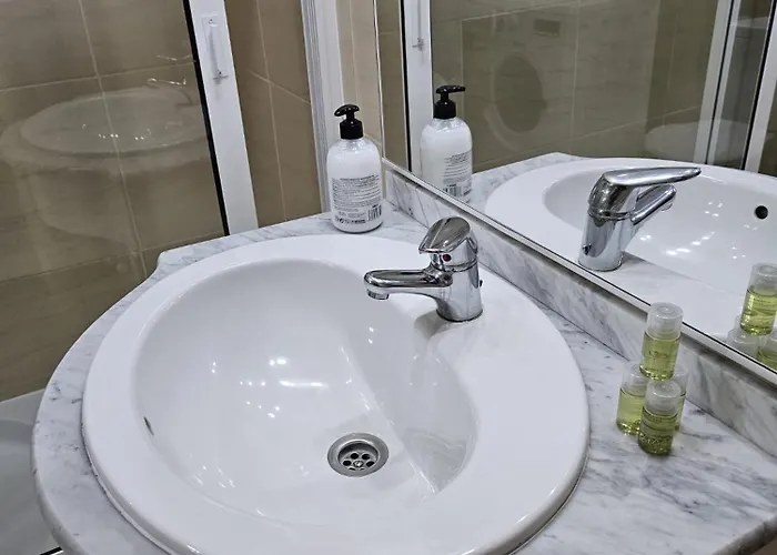 Azahara Playa Vistas - - Playa De Americas Apartmán